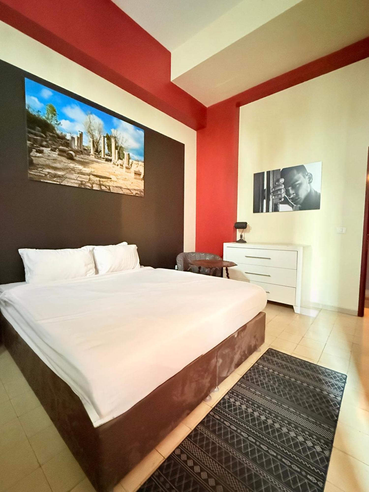 Inta Hotel (Adults Only) Tel Aviv Exterior photo