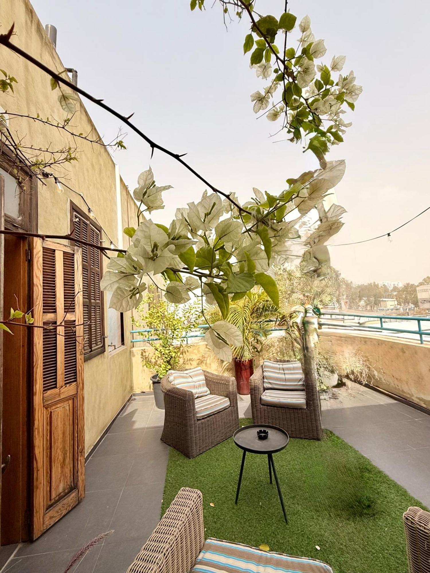 Inta Hotel (Adults Only) Tel Aviv Exterior photo
